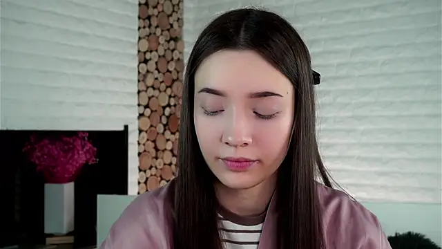 LowOncoming online show from 01-18-25, 01:19