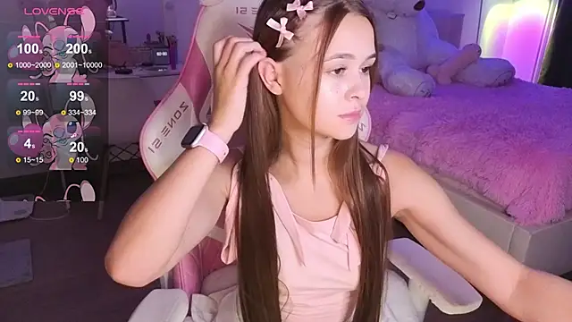 Snapshot of molly_murrrr chatting on 10-10-25, 03:05 molly murrrr online show from 10-10-25, 03:05