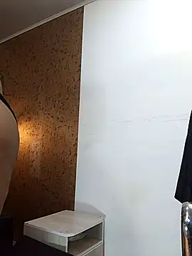 Michelle Brito1 online show from 03-17-25, 09:13