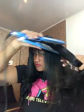 Michelle Brito1 online show from 09-29-25, 08:13