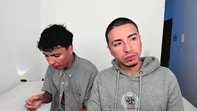 sweet boys xx online show from 10-24-25, 11:28