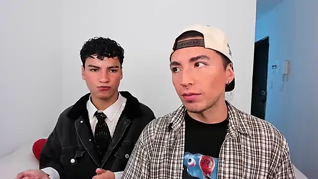 sweet boys xx online show from 11-06-25, 01:01