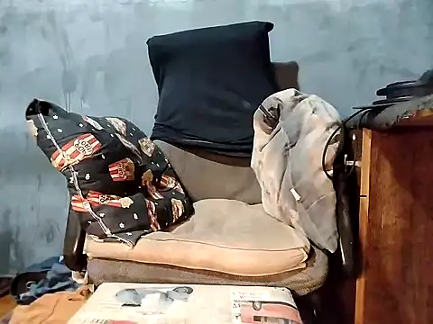 bumbumtatuado online show from 10-16-25, 02:01