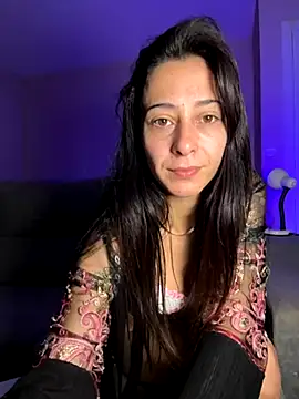 SOFIASWEETSECRETT online show from 10-11-25, 10:08
