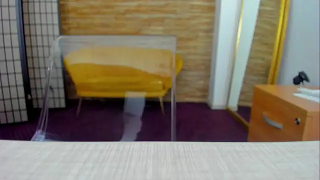 AishaRouhi online show from 11-02-25, 05:10