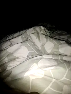 royisnice2 online show from 10-31-25, 04:46