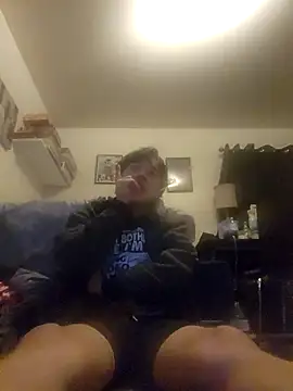 Snapshot of LovesickTheory6 chatting on 12-18-25, 05:02 LovesickTheory6 online show from 12-18-25, 05:02