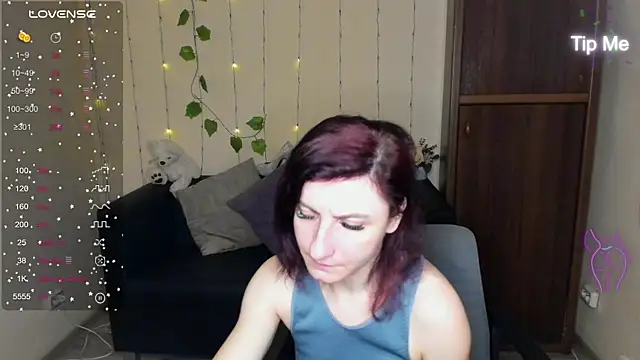 Muse kitty jenia online show from 01-27-25, 06:31