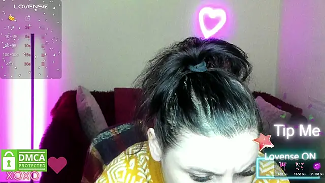 Muse kitty jenia online show from 11-14-25, 06:28