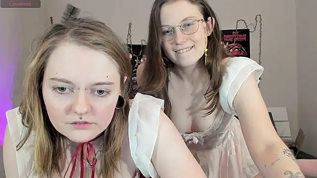 Snapshot of BebKonie chatting on 01-02-25, 10:01 BebKonie online show from 01-02-25, 10:01