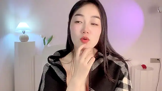 Snapshot of cloud8822 chatting on 12-04-24, 05:11 cloud8822 online show from 12-04-24, 05:11