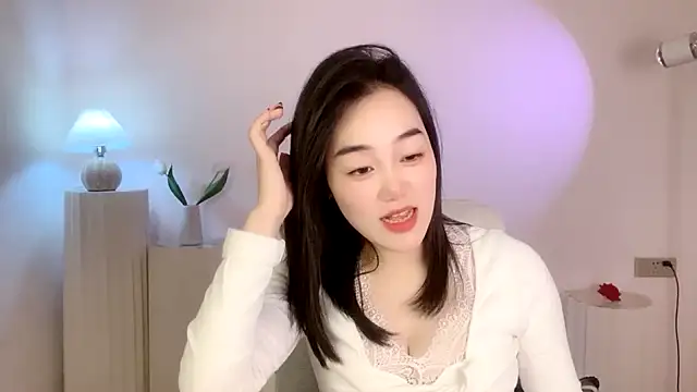 Snapshot of cloud8822 chatting on 01-19-25, 02:06 cloud8822 online show from 01-19-25, 02:06