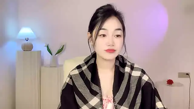 Snapshot of cloud8822 chatting on 02-20-25, 02:13 cloud8822 online show from 02-20-25, 02:13