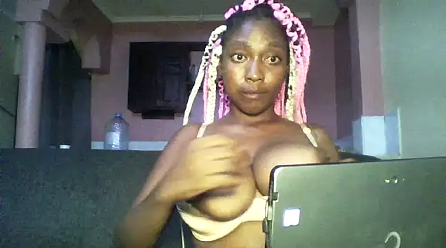 Sexxy bre online show from 12-25-24, 02:56