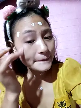 trieungoclnt online show from 09-11-25, 03:23