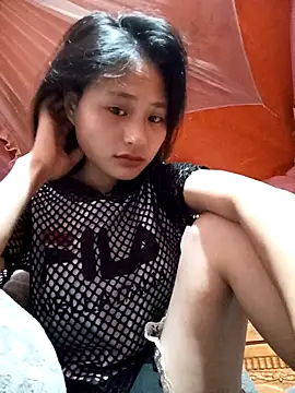 trieungoclnt online show from 09-28-25, 04:34