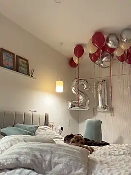 Snapshot of enjoy_my_beauty chatting on 10-26-25, 05:13 enjoy my beauty online show from 10-26-25, 05:13