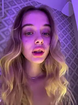 Snapshot of enjoy_my_beauty chatting on 02-15-26, 06:32 enjoy my beauty online show from 02-15-26, 06:32