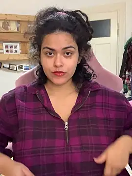 Curvydesifromgermany online show from 11-06-25, 01:23