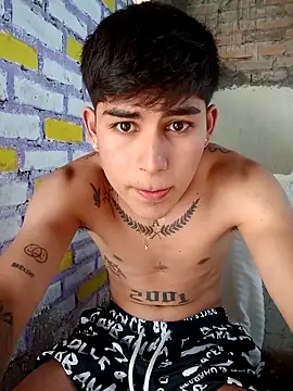 Lukas strong online show from 10-06-25, 07:11