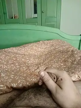 BennoSingle online show from 09-09-25, 05:56