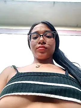 -VICKKY online show from 01-06-25, 10:26