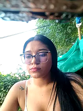 -VICKKY online show from 01-21-25, 07:39