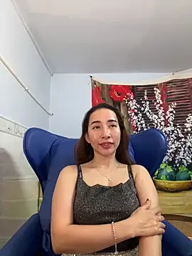 Snapshot of Cherry_6969 chatting on 01-21-25, 12:29 Cherry 6969 online show from 01-21-25, 12:29