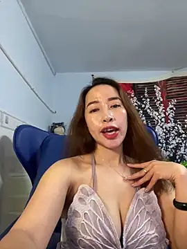 Snapshot of Cherry_6969 chatting on 01-27-25, 05:14 Cherry 6969 online show from 01-27-25, 05:14