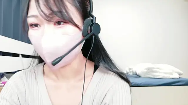 00 aoi 00 online show from 10-08-25, 11:08