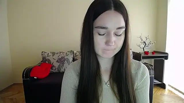 Pretty shy online show from 10-24-25, 09:06