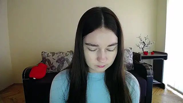 Pretty shy online show from 10-27-25, 08:51