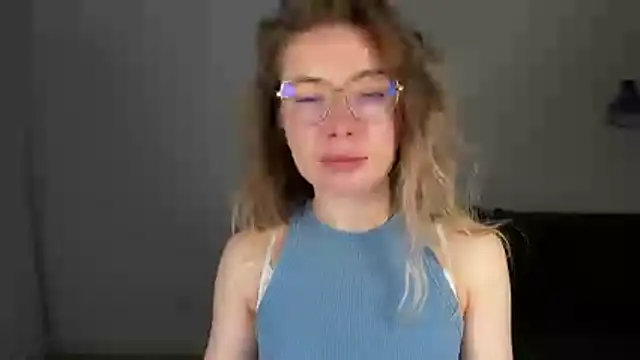 Mia Tasty online show from 01-11-26, 02:33