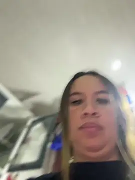 Emiily lee online show from 12-18-25, 03:01