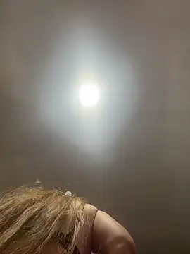 Emiily lee online show from 02-05-26, 09:03