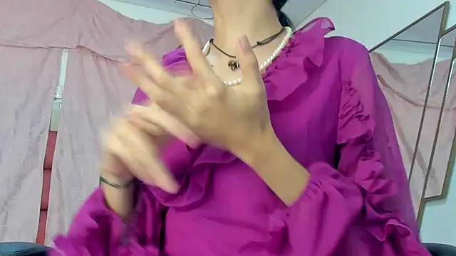 BonnieCute  online show from 01-12-25, 11:28