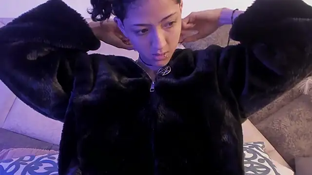 BonnieCute  online show from 03-05-25, 11:38