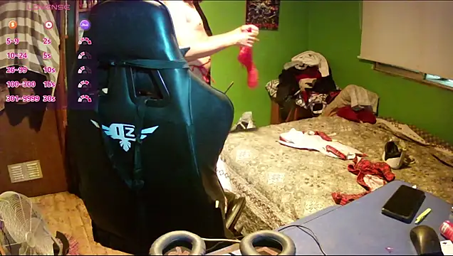 Snapshot of MeowFelina chatting on 02-21-25, 05:24 MeowFelina online show from 02-21-25, 05:24