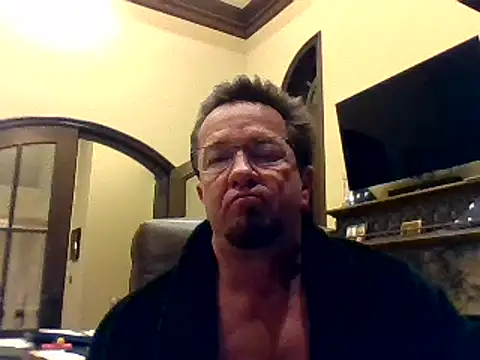 sluttydylan online show from 02-24-25, 05:43