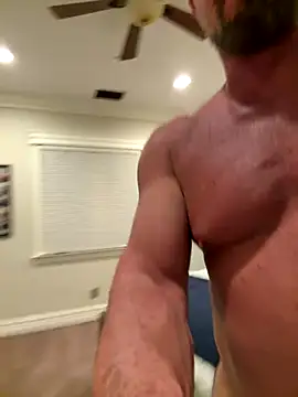 sluttydylan online show from 10-23-25, 08:57