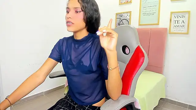 Evelin shy online show from 11-07-25, 03:17