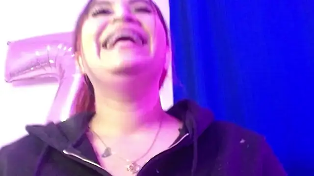 cata  gutierrez  online show from 11-29-25, 04:15