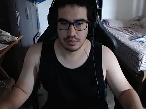 thealfawolf01 online show from 01-12-26, 05:29