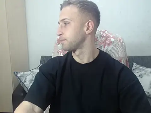 PrinceEagle online show from 02-21-26, 06:42