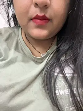 smile pretty online show from 10-14-25, 08:20