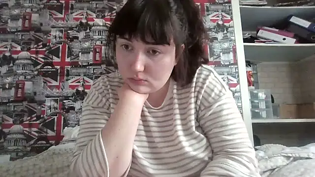 Snapshot of Lynylou chatting on 11-03-25, 09:43 Lynylou online show from 11-03-25, 09:43