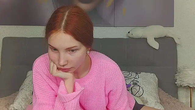 Snapshot of JudyWalkerr chatting on 12-14-24, 01:38 JudyWalkerr online show from 12-14-24, 01:38