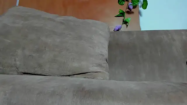 sammyfox97 online show from 10-27-25, 01:37