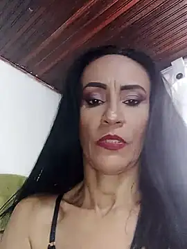 Snapshot of BarbaraMature chatting on 10-25-25, 07:30 BarbaraMature online show from 10-25-25, 07:30