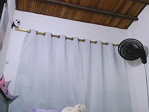 tifany19  online show from 11-21-25, 01:26